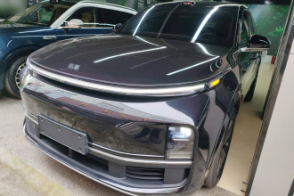 理想汽车 理想L8 2025款 Pro 智能焕新版