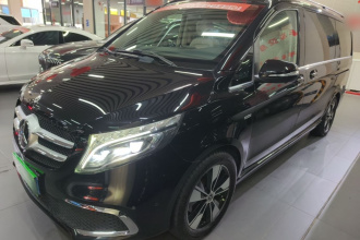 奔驰V级 2021款 V 260 尊贵版