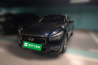 英菲尼迪Q70 2019款 Q70L 2.0T 精英版