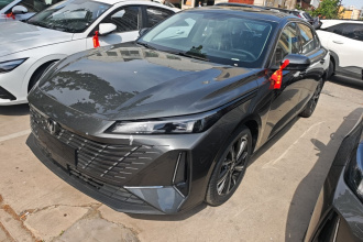 长安 逸动 2025款 蓝鲸 1.5T 500Bar尊贵型