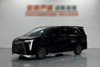 广汽传祺 传祺M8 2024款 宗师系列 400T 至尊版