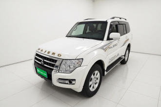 三菱 帕杰罗(进口) 2019款 3.0L 自动舒适版