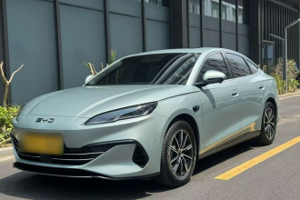 比亚迪 海豹06新能源 2025款 DM-i 智驾版 120KM尊享型