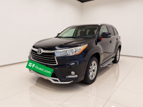 丰田 汉兰达 2017款 2.0T 两驱精英版 5座