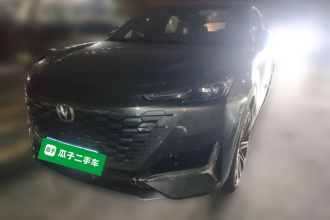 长安UNI-K 2021款 2.0T 尊贵型