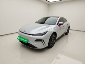 吉利银河 银河星耀8 2025款 130km EM-i 尊享版