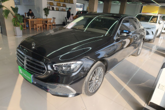 奔驰E级 2022款 改款二 E 260 L 4MATIC