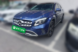 奔驰GLA 2018款 GLA 200 时尚型