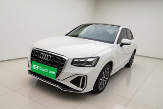 奥迪Q2L 2022款 35 TFSI 时尚动感型