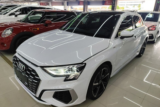 奥迪A3 2023款 改款 Sportback 35 TFSI 时尚运动型