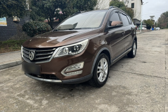 宝骏560 2015款 1.8L 手动舒适型