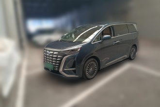 腾势D9 2022款 DM-i 1040 尊贵型