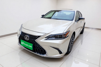 雷克萨斯ES 2022款 200 卓越版
