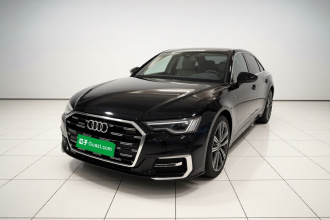 奥迪A6L 2025款 45 TFSI quattro 尊享动感型