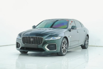 捷豹XFL 2021款 XFL 2.0T P250 两驱尊享豪华版