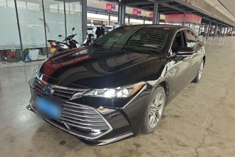 丰田 亚洲龙 2019款 双擎 2.5L 豪华版 国VI