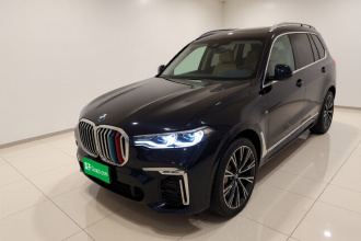 宝马X7 2021款 xDrive40i 行政型M运动套装