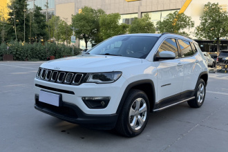 Jeep 指南者 2017款 200T 自动家享四驱版