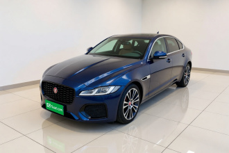 捷豹XFL 2021款 XFL 2.0T P250 两驱尊享豪华版
