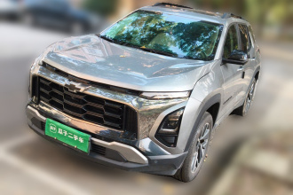 雪佛兰 探界者Plus 2024款 102km RS 豪华版
