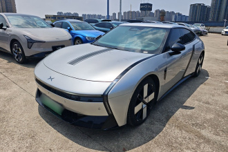 小鹏P7 2025款 750 四驱高性能 Ultra