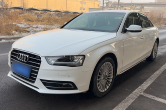 奥迪A4L 2016款 35 TFSI 典藏版 自动标准型