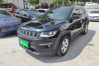 Jeep 指南者 2020款 220T 自动精英版