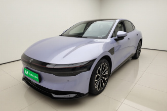 极氪007 2025款 四驱智驾版 75kWh