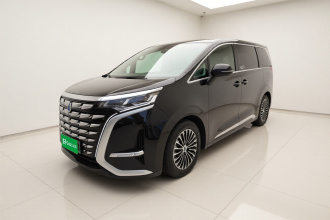 腾势D9 2022款 DM-i 970 四驱旗舰型