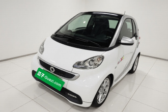 smart fortwo 2012款 1.0 MHD 硬顶激情版