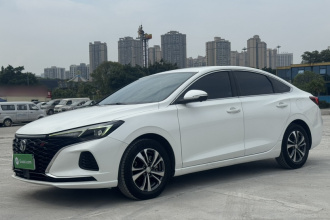 长安 逸动 2021款 PLUS 蓝鲸NE 1.4T GDI DCT尊贵型