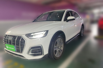 奥迪Q5L 2022款 45T 豪华致雅型