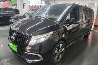 奔驰V级 2021款 V 260 L 长轴距尊贵版