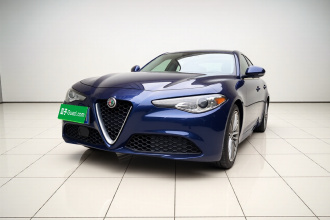 阿尔法·罗密欧 Giulia朱丽叶 2017款 2.0T 280HP 豪华版