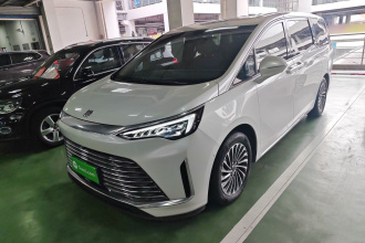 别克 世纪 2023款 2.0T 七座臻享款