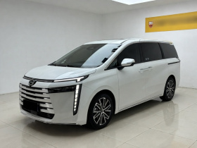 广汽传祺 传祺E8 2024款 荣耀系列 2.0L 荣耀版