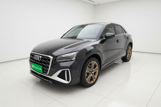 奥迪Q2L 2022款 35 TFSI 时尚动感型