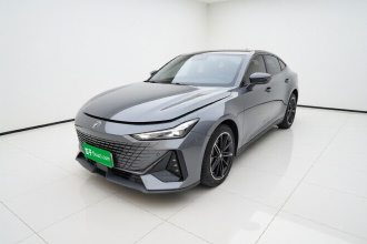 长安UNI-V 智电iDD 2023款  智电iDD 1.5T 113km智趣型