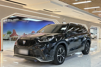 丰田 皇冠陆放 2022款 2.5L HEV四驱尊贵版