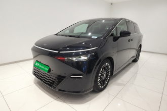 小鹏X9 2025款 纯电 740超长续航 Max