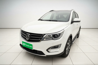 宝骏560 2016款 1.5T 手动豪华型