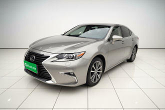 雷克萨斯ES 2015款 300h 舒适版