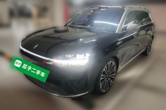 鸿蒙智行 问界M9 2024款 纯电 Ultra版 100kWh 6座版