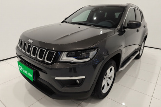 Jeep 指南者 2019款 220T 自动家享版