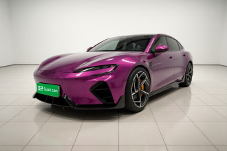 比亚迪 海豹 2022款 650km 四驱性能版