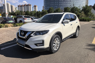 日产 奇骏 2022款 改款 2.0L 两驱智联臻享版