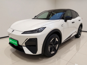 深蓝汽车 深蓝S07 2025款 215Max 深蓝智驾AD PRO增程版