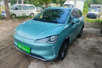 哪吒汽车 哪吒V 2022款 潮 400 Lite