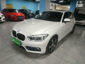 宝马1系(进口) 2015款 120i 运动设计套装