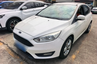 福特 福克斯 2017款 两厢 1.6L 自动舒适型智行版